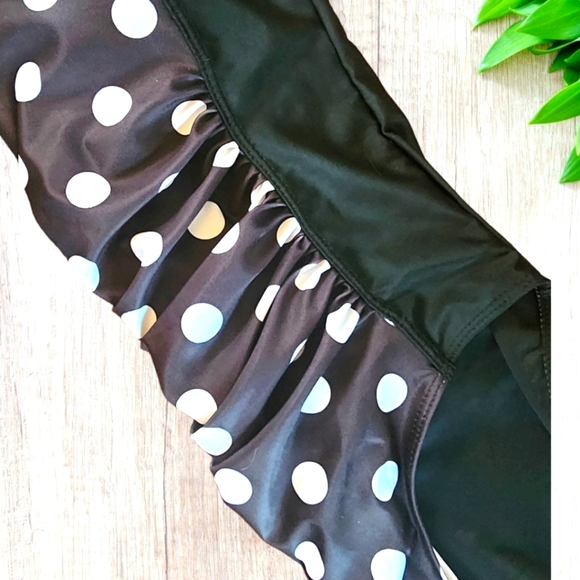 🔖Final Sale! Black & White Polka Dot One-Piece Swimsuit- Scoop Back - Picture 6 of 12